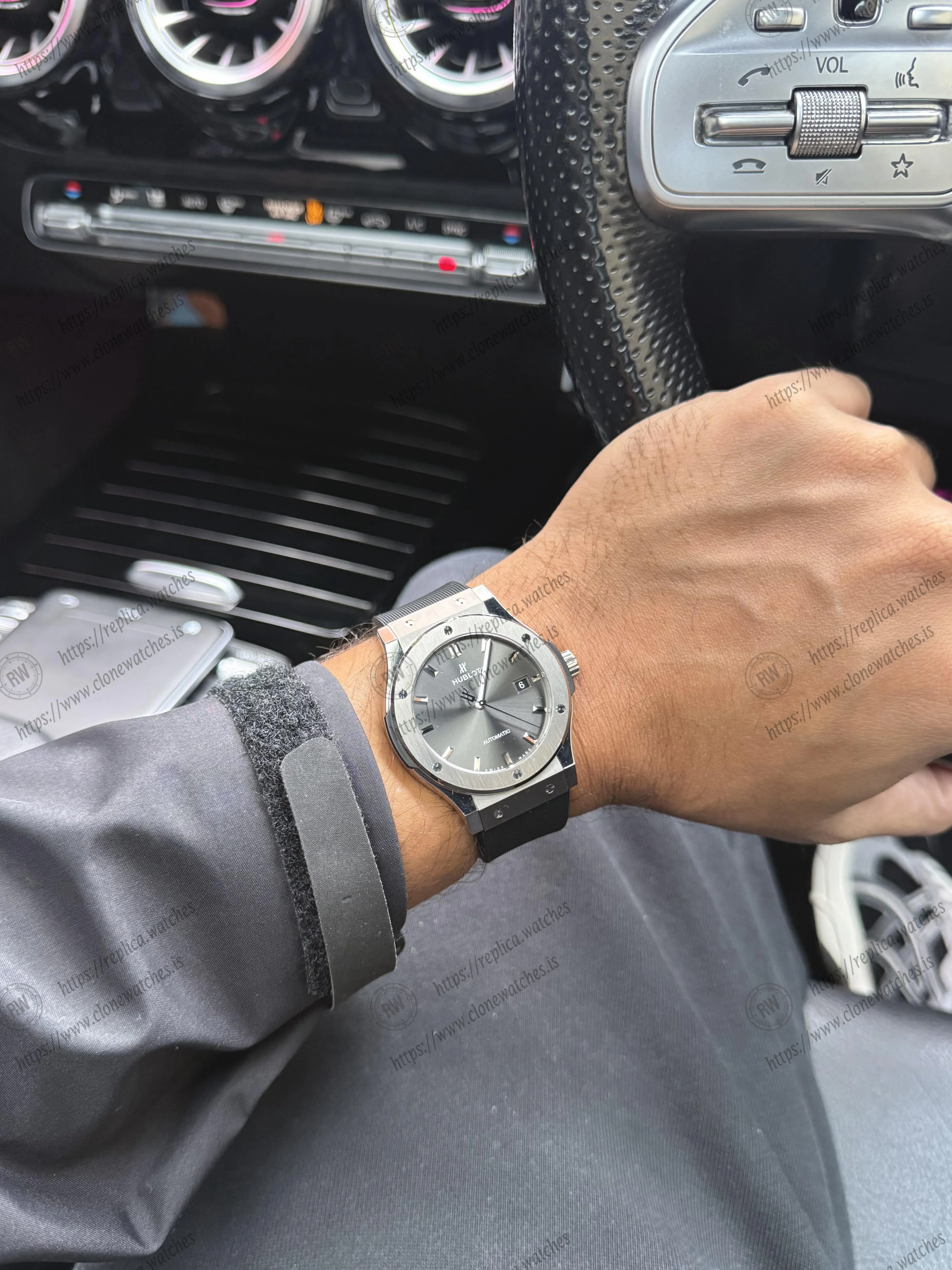 Hublot Classic Fusion 511.NX.7071.RX-20260416-001