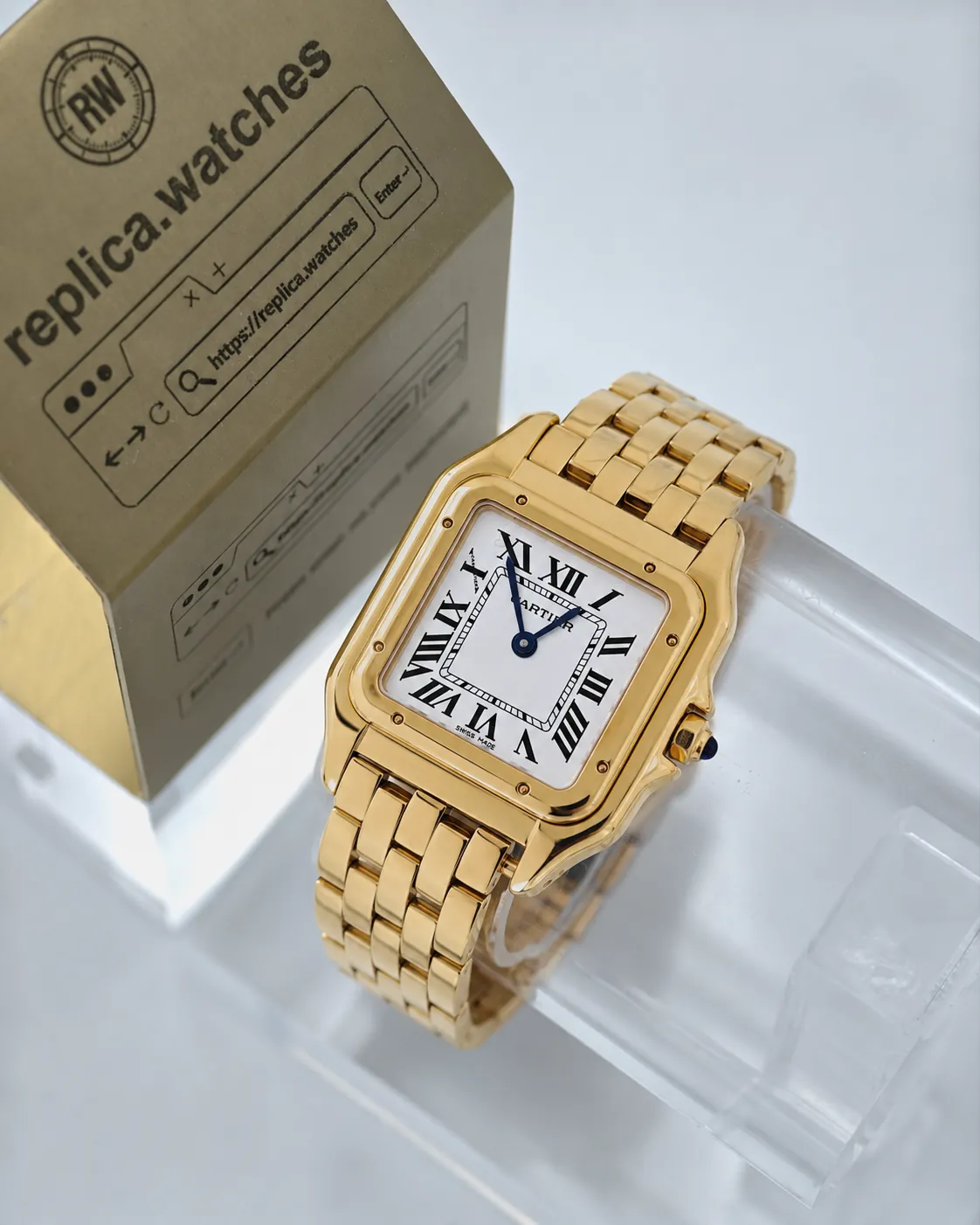 Super Clone Cartier Panthère WGPN0009 29×37mm Full 18K Gold Roman Dial Blue Steel Hands Sapphire Crown Quartz BV Factory Watch