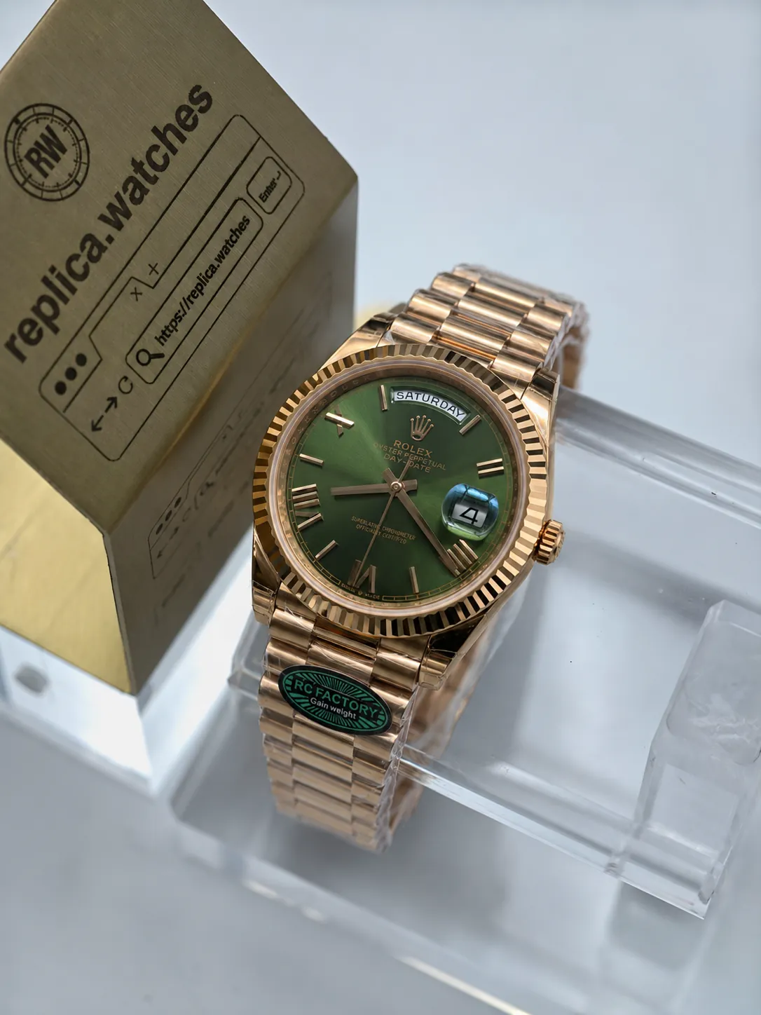 Super Clone Rolex Day-Date 40 M228235-0025 40mm Olive Green Roman Dial Rose Gold President Bracelet Watch