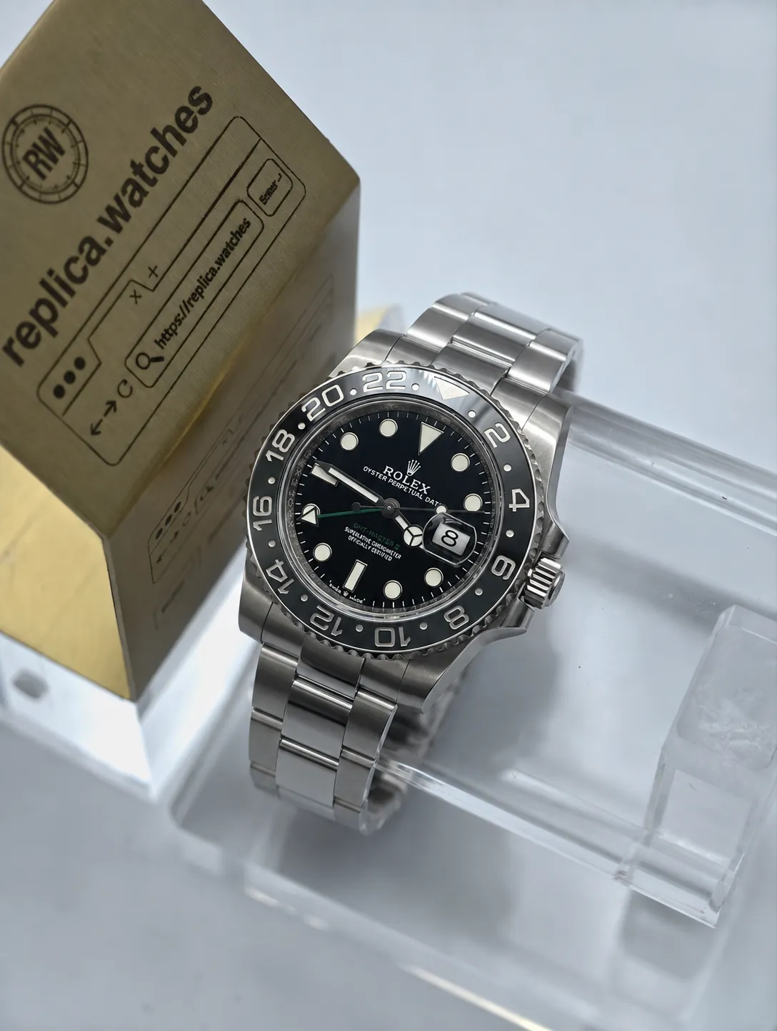 Super Clone Rolex GMT‑Master II M126710GRNR‑0004 40mm Black Gloss Dial Grey‑Black Bezel Green GMT Pointer Oyster Bracelet VS Factory