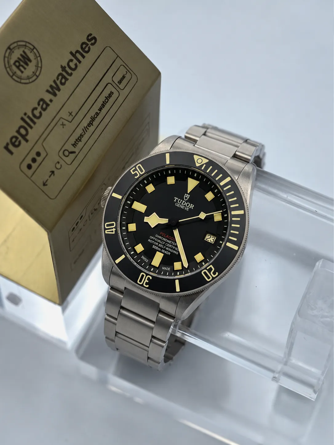 Super Clone Tudor Pelagos M25610TNL-0001 42mm Left Titanium Diver Watch Date Display Adjustable Dive XF Factory