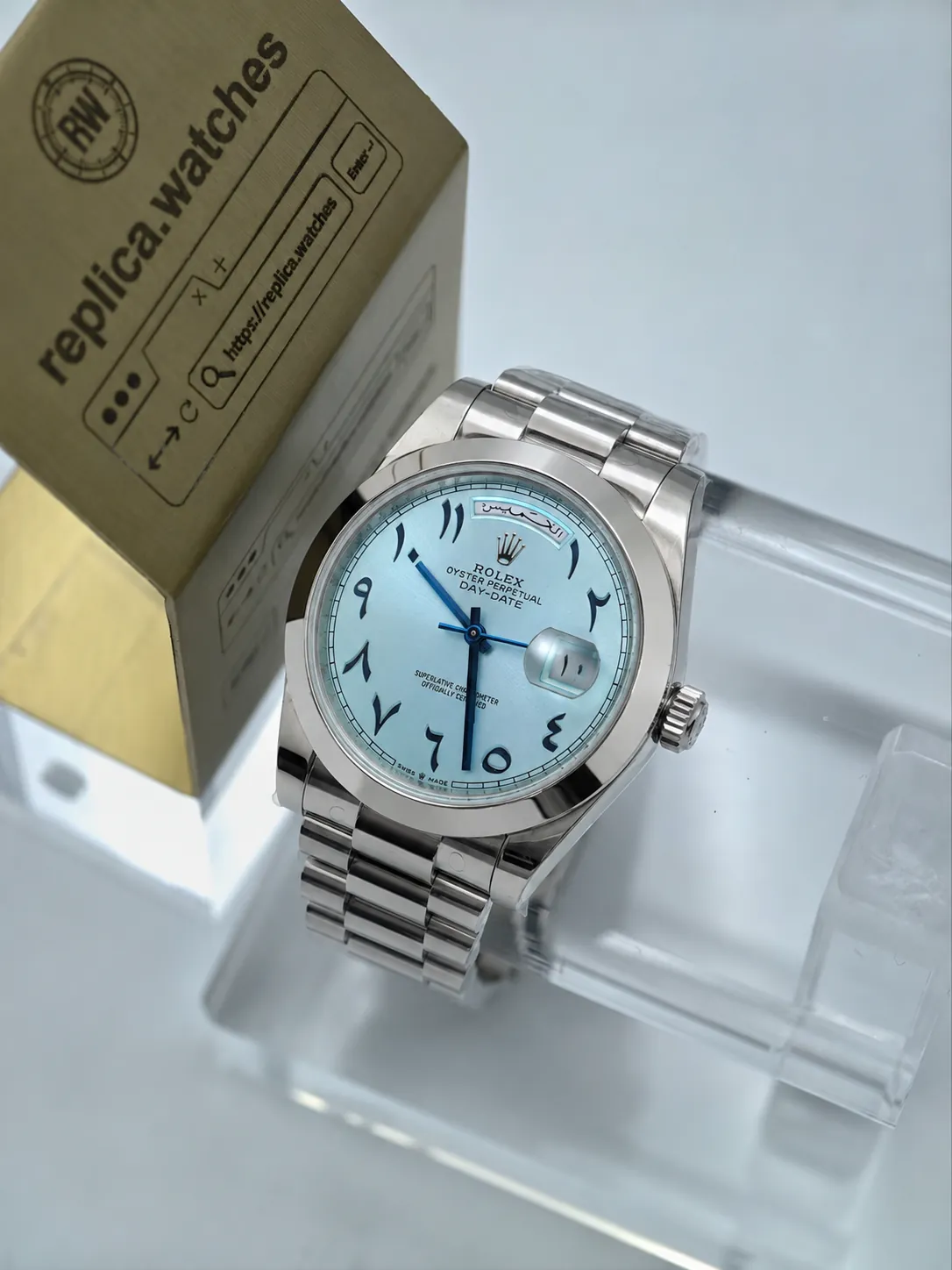 Rolex Day-Date 228206-0025 40mm 3255 Movement Ice-Blue Arabic Dial Replica Watch