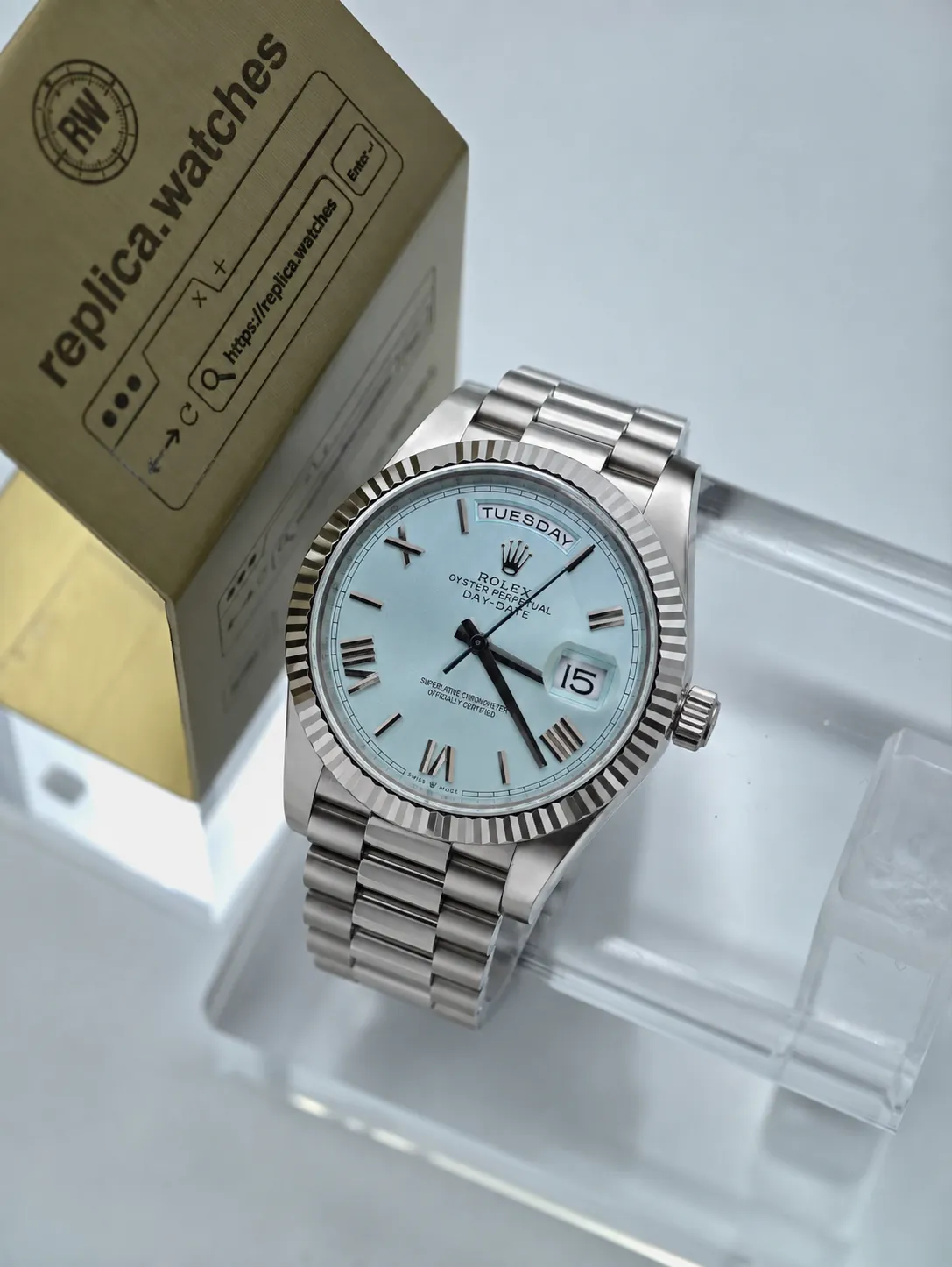 Rolex Day-Date M228236-0012 40mm 3255 Movement Ice Blue Dial Replica Watch