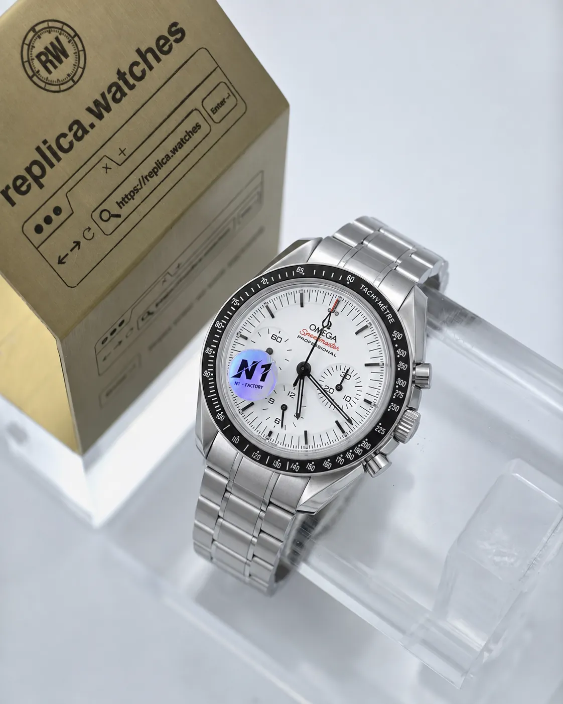 Omega Speedmaster Moonwatch 310.30.42.50.04.001 42mm 3861 White Dial Stainless Steel Chronograph Replica Watch