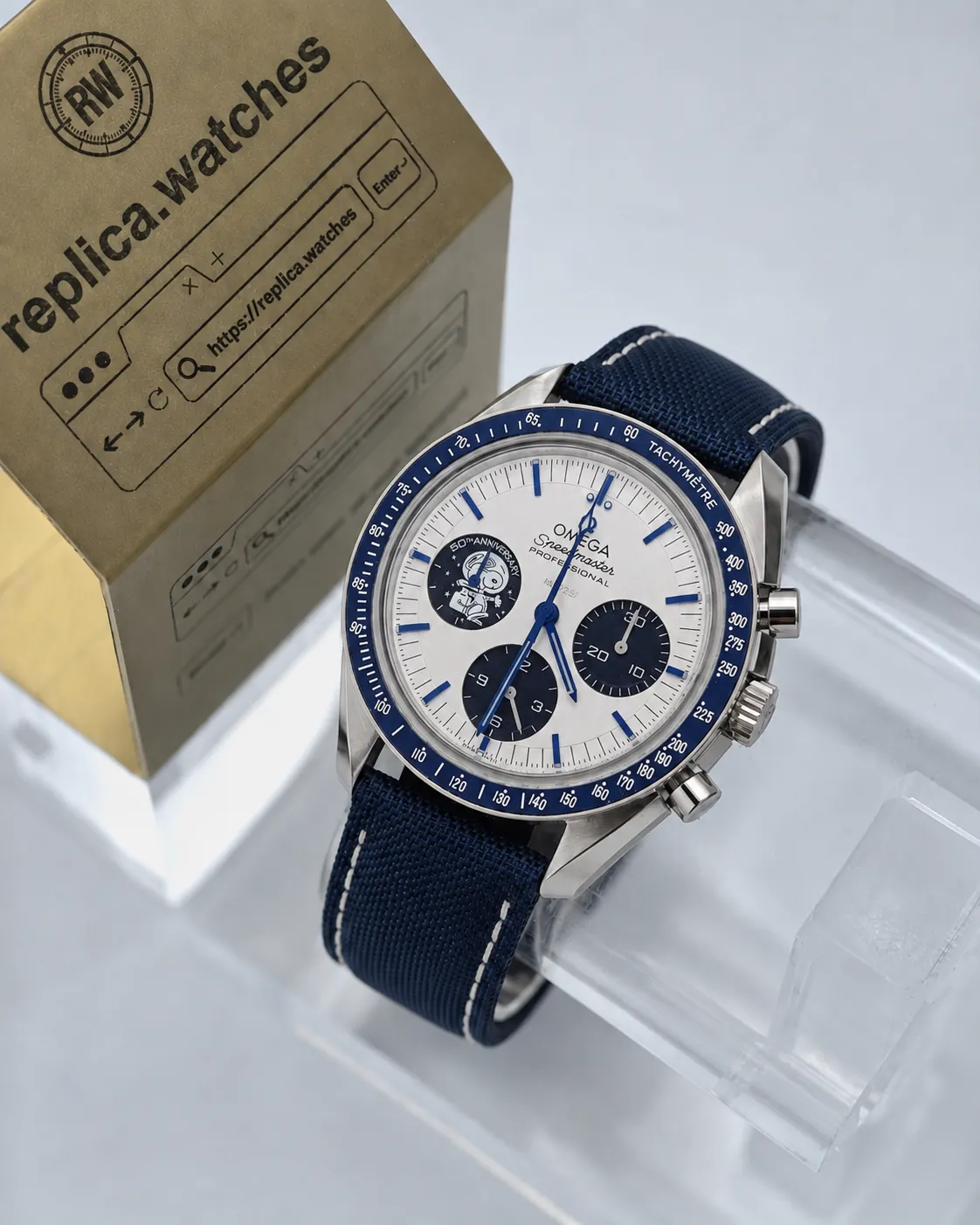 Omega Speedmaster Anniversary Series 310.32.42.50.02.001 42mm 3861 Silver Snoopy 50th Anniversary Chronograph Replica Watch