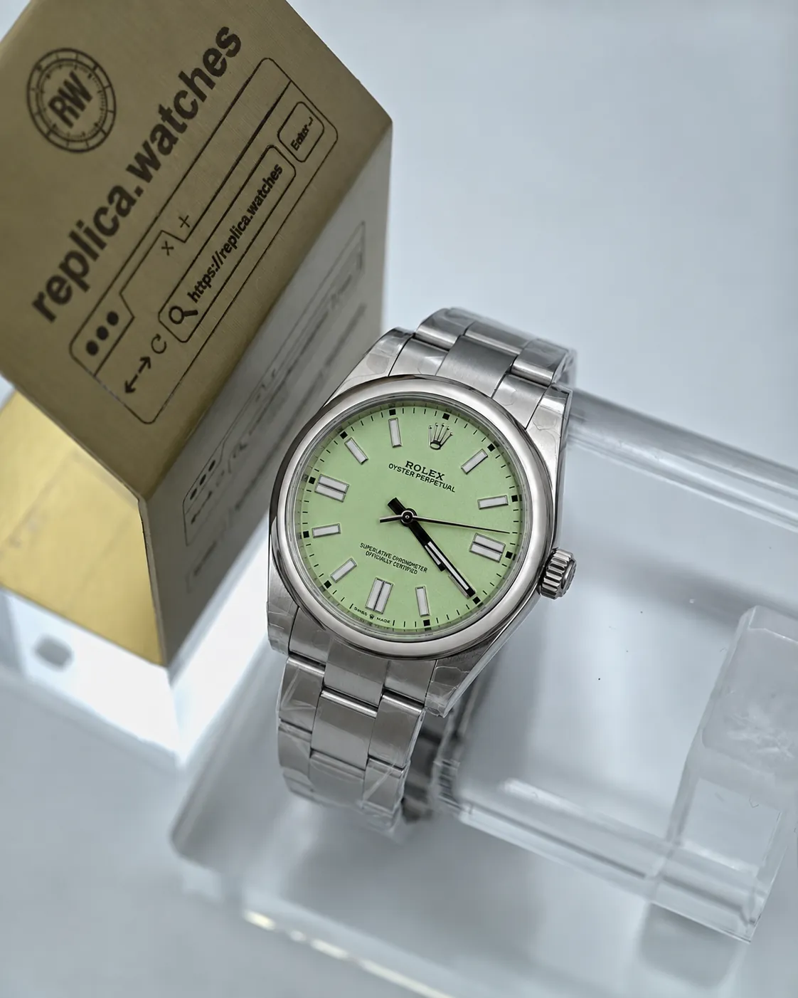 Rolex Oyster Perpetual M134300-0006 41mm 3230 Movement Pistachio Dial Replica Watch
