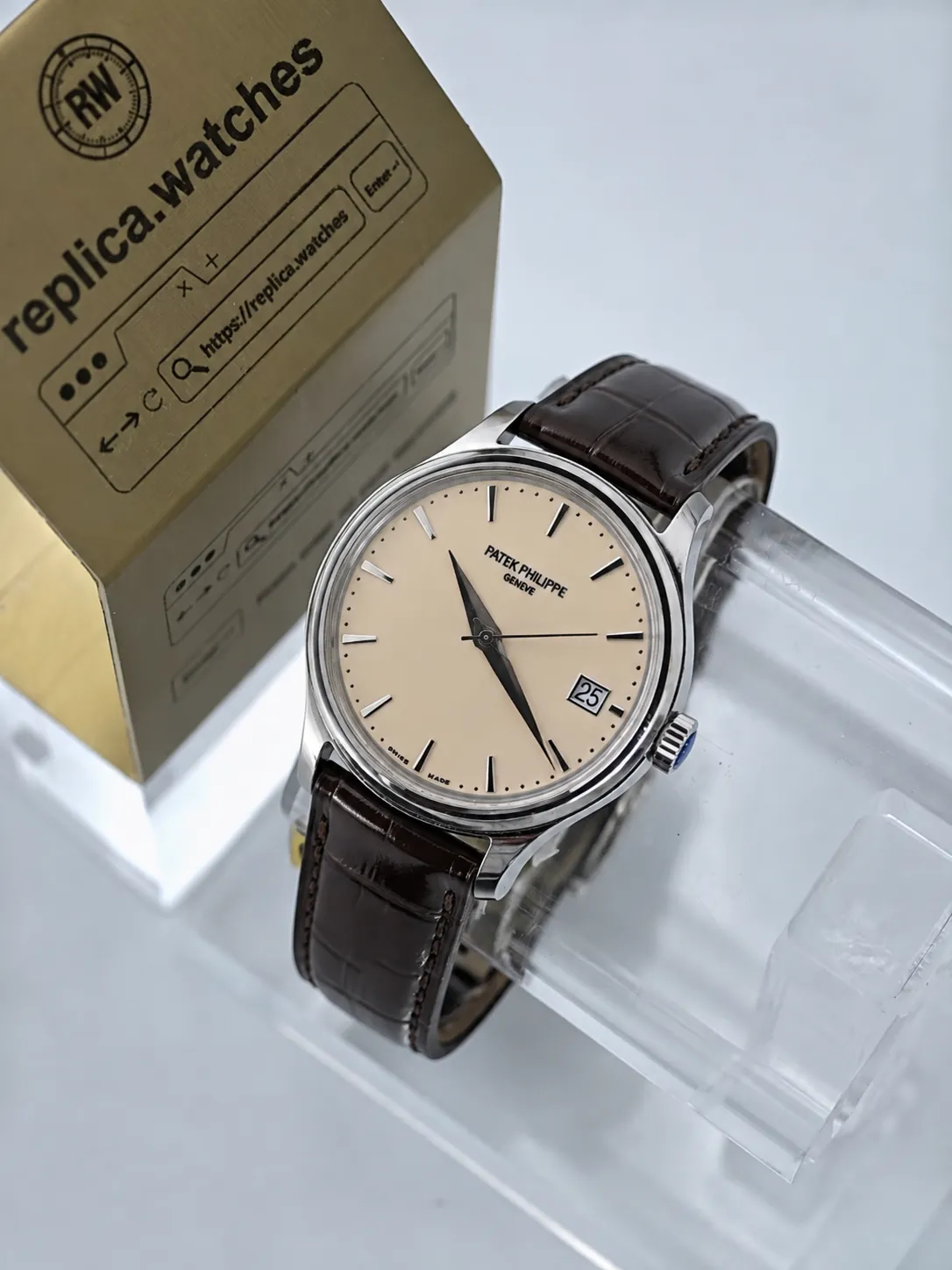 Patek Philippe Calatrava 5227G-001 Ivory Dial 39mm 324 SC-Type Automatic Calendar Replica Watch