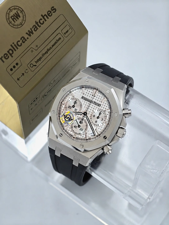Audemars Piguet Royal Oak Chronograph 26240ST Silver Dial 41mm Stainless Steel Super Clone Watch
