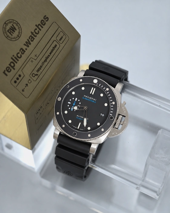 Panerai Super Clone Watches 1:1 Submersible 1950 PAM00683 42mm Matte Black Dial Rubber Strap