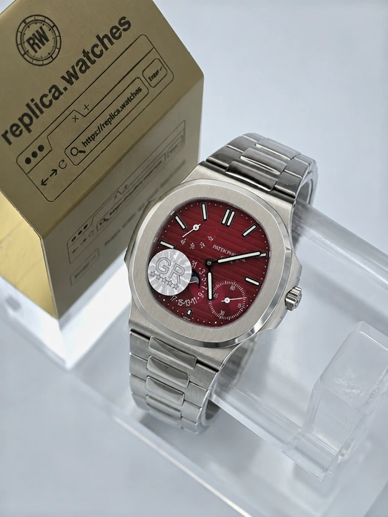 Patek Philippe Super Clone Watches 1:1 Nautilus 5712/1A Custom Cherry Red Dial 40mm 316L Steel