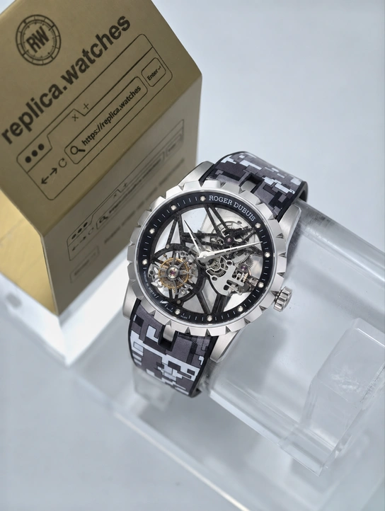 Roger Dubuis Super Clone Watches 1:1 Excalibur Skeleton Flying Tourbillon Camo Strap RDDBEX0393