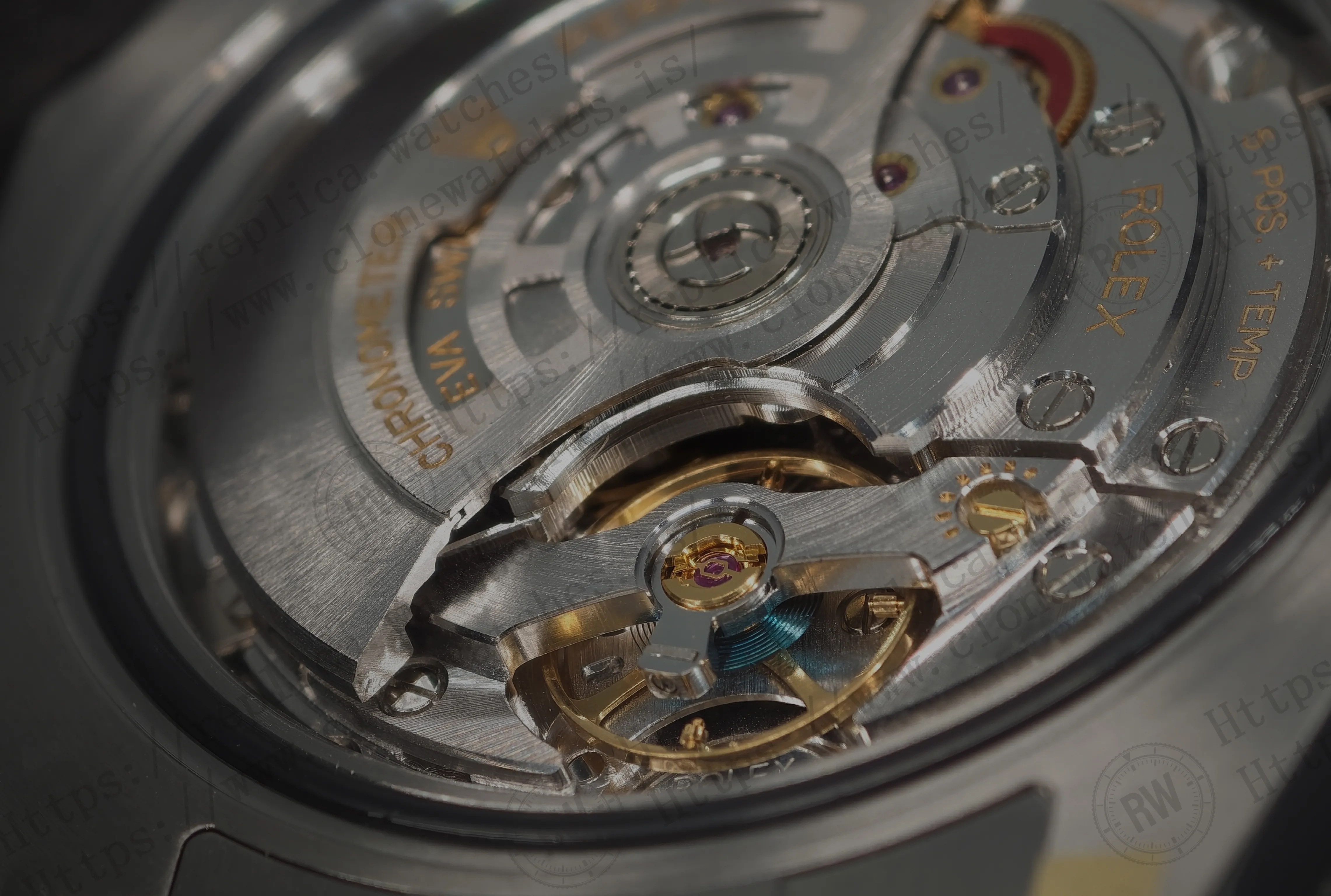 Mechanical watch movement architecture