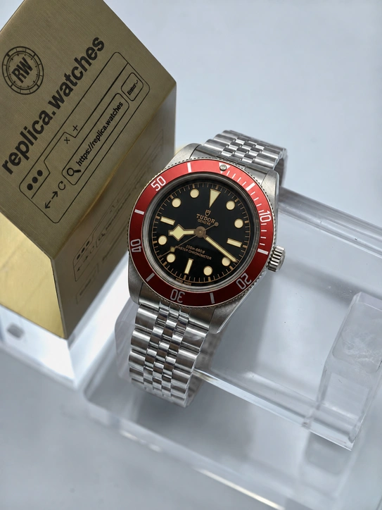 Tudor Super Clone Watches 1:1 Black Bay M7941A1A0RU-0003 Red Bezel Jubilee