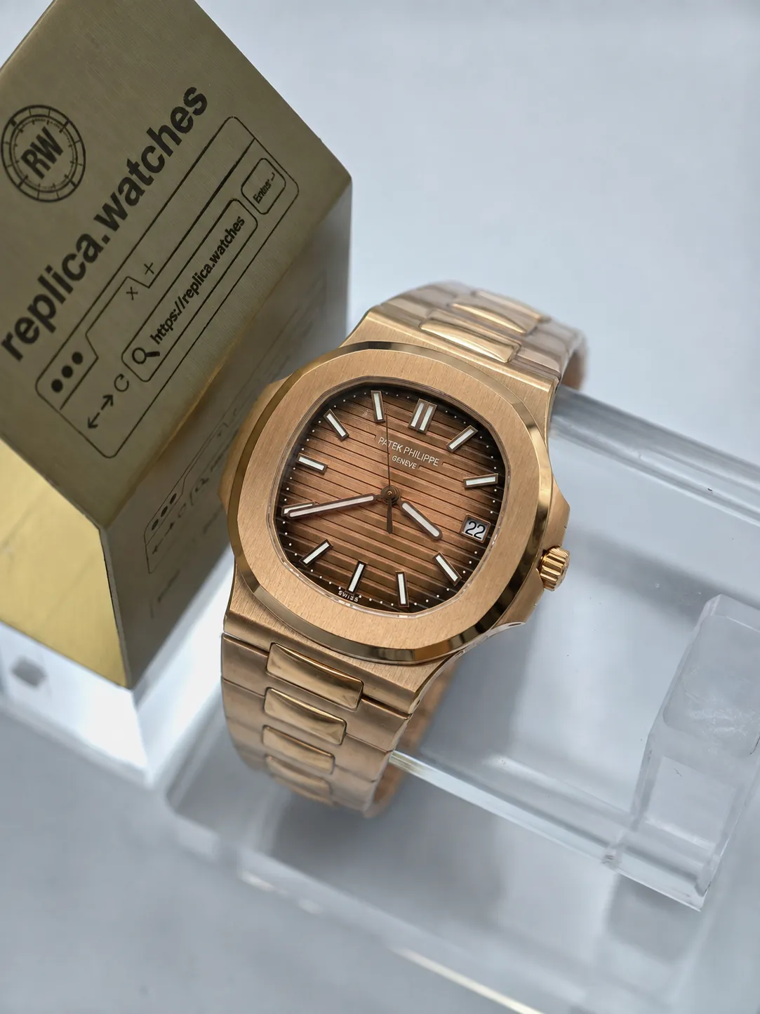Replica Patek Philippe Nautilus 5711/1R-001 40mm Brown Gradient Dial Rose Gold Case 26-330 Watch 3K Factory