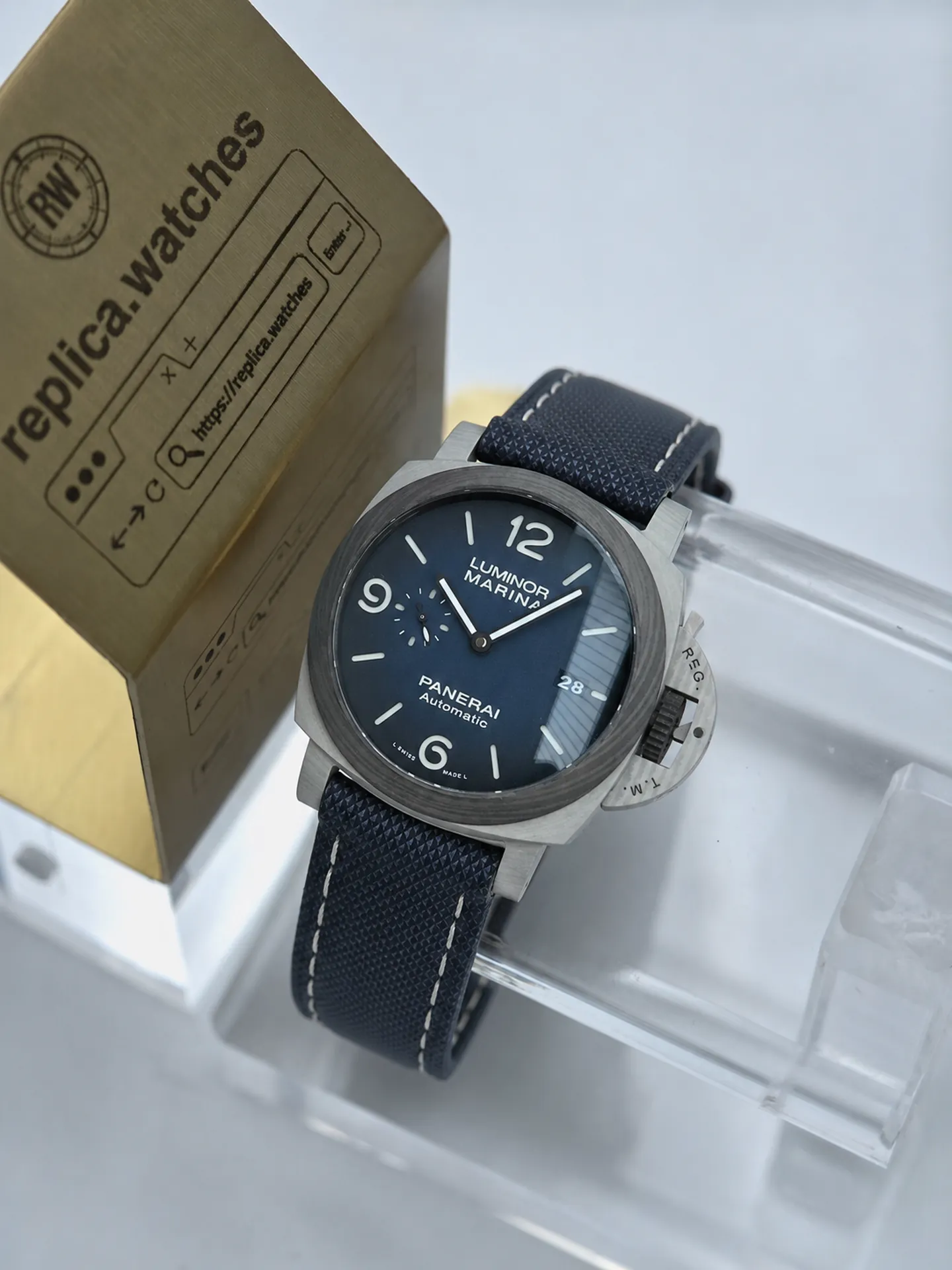 Replica Panerai Luminor Marina PAM01663 Blue Gradient Dial 44mm Automatic Watch