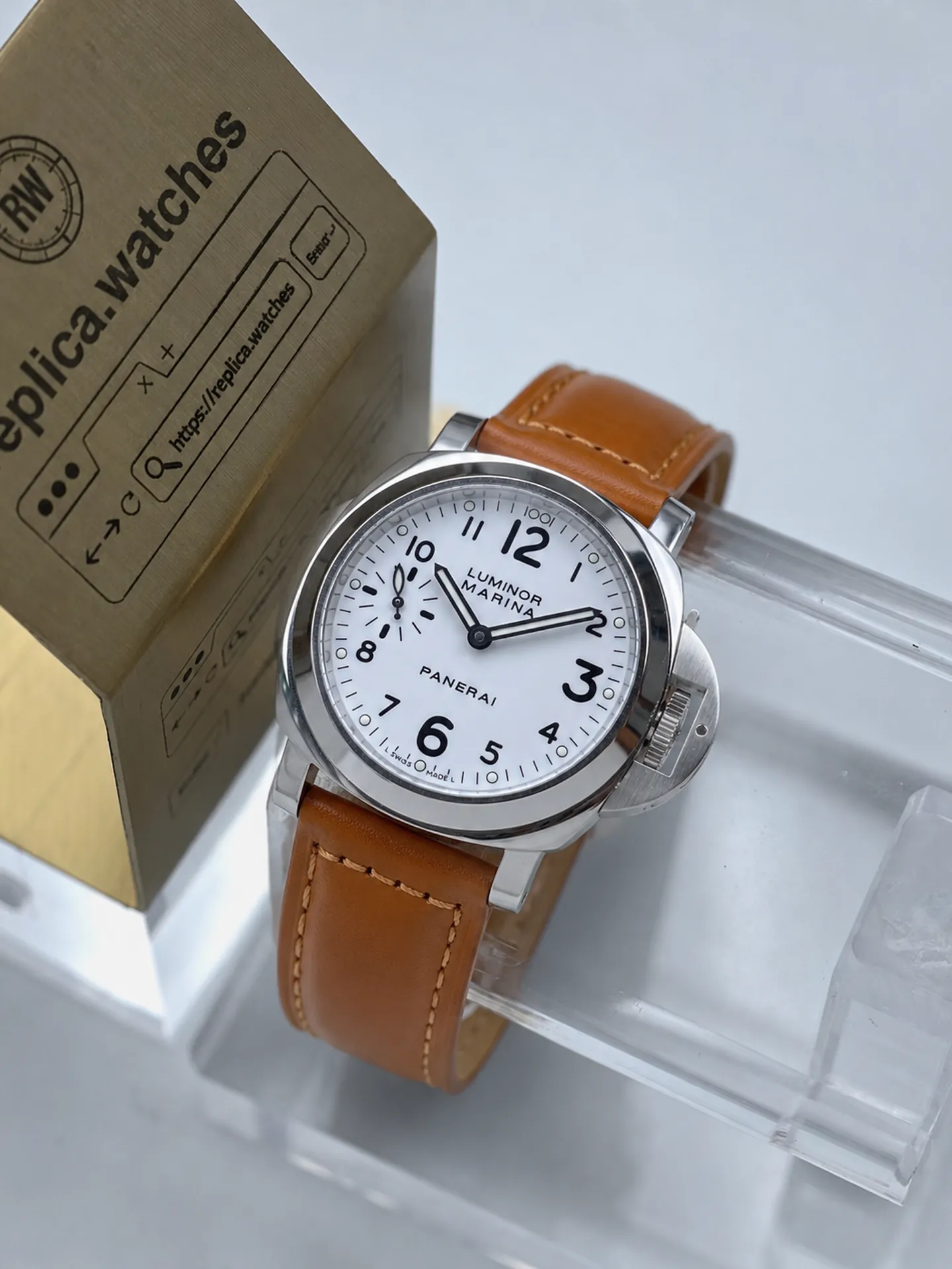 Replica Panerai Luminor Marina PAM113 White Dial 44mm Steel HW Factory Watch