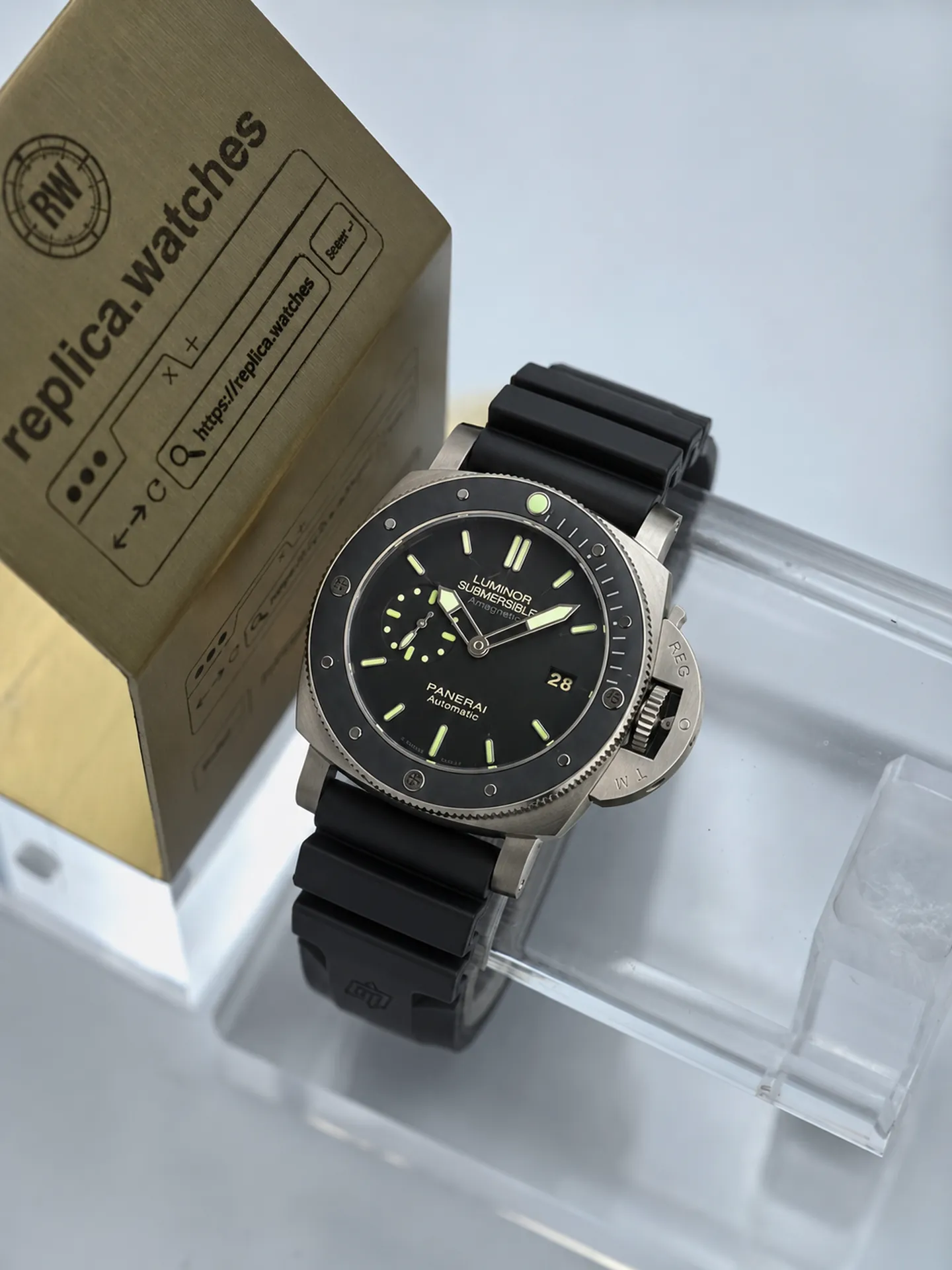 Replica Panerai Luminor Submersible 1950 Amagnetic PAM00389 Black Dial 47mm Titanium Watch
