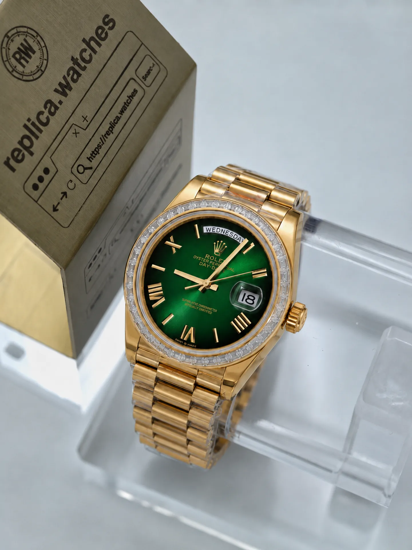 Replica Rolex Day-Date 40 M228398TBR-0042 Green Gradient Dial Diamond Bezel 40mm Yellow Gold Q Factory Watch