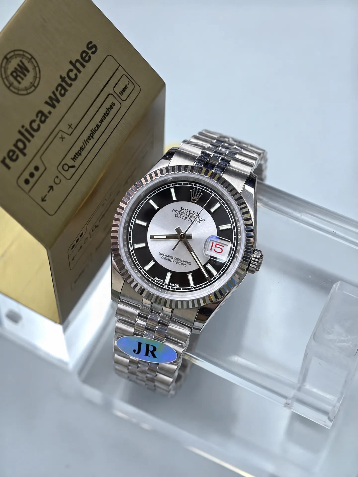Replica Rolex Datejust 116234 Tuxedo Silver Black Dial 36mm Jubilee Watch