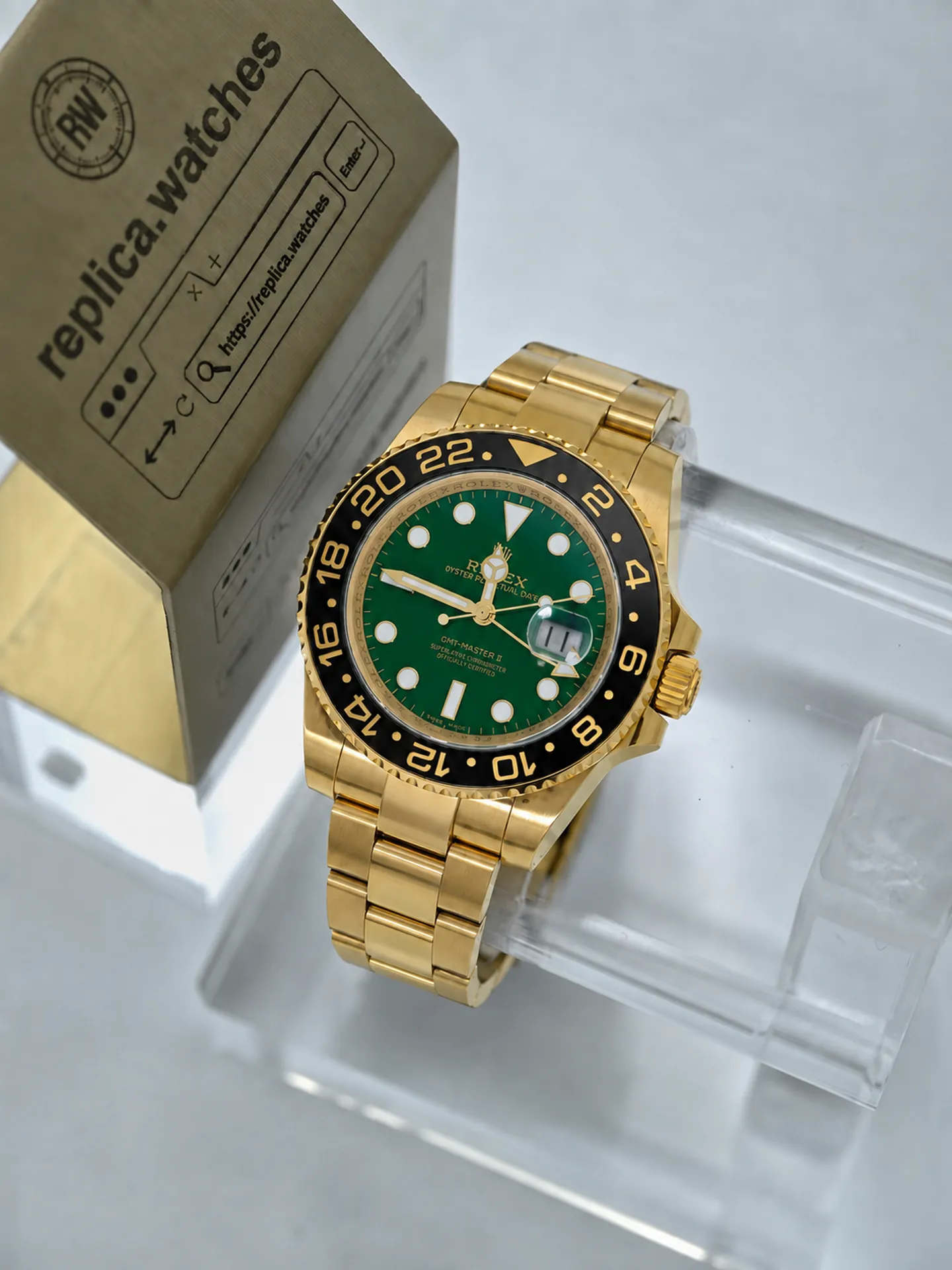 Replica Rolex GMT-Master II M116718LN-0002 Green Dial 40mm Yellow Gold Heavy Version GOLD Factory Watch