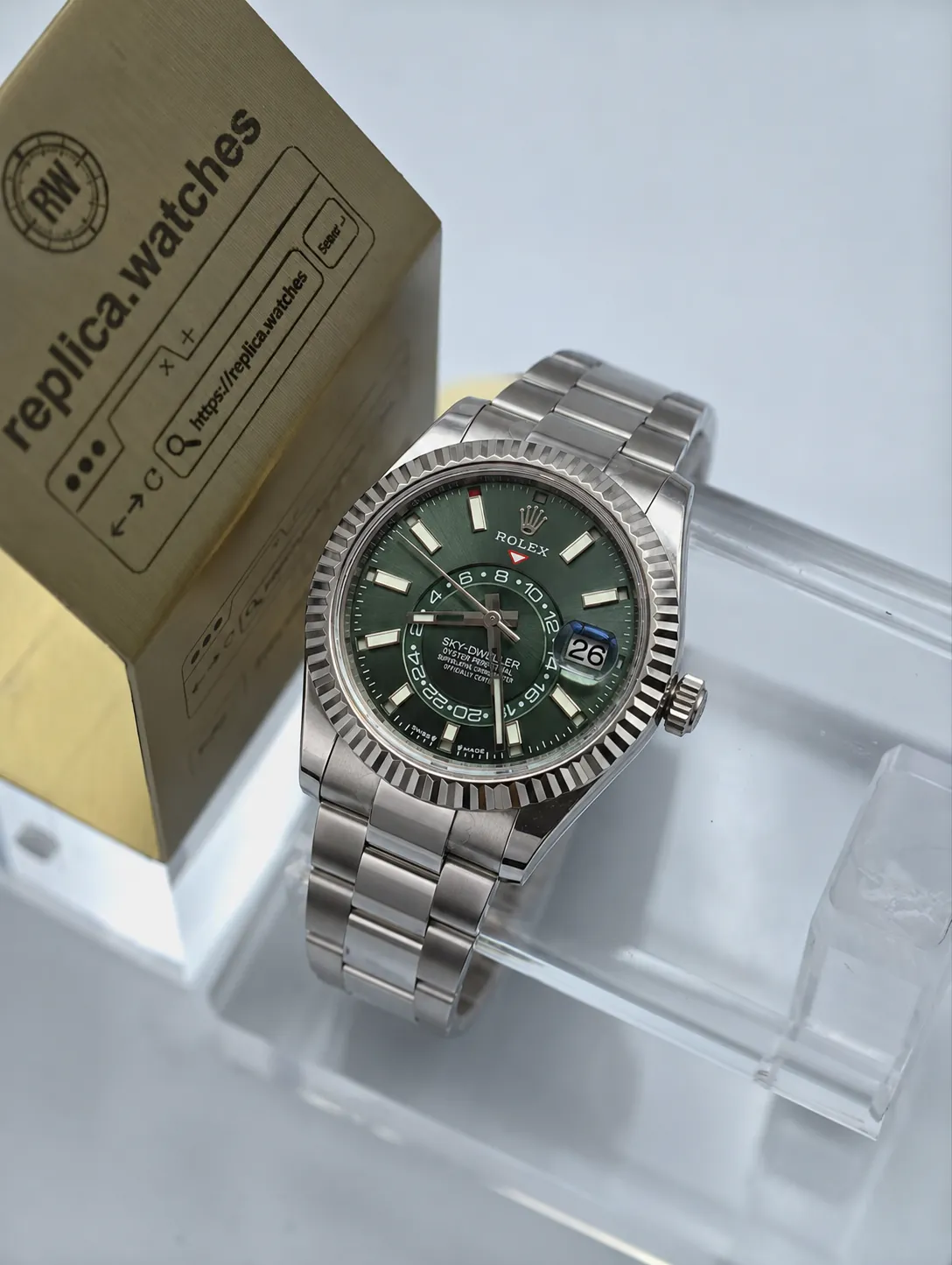 Replica Rolex Sky-Dweller M336934-0001 42mm Mint Green Dial 904L Steel 9002 Annual Calendar Watch Z Factory