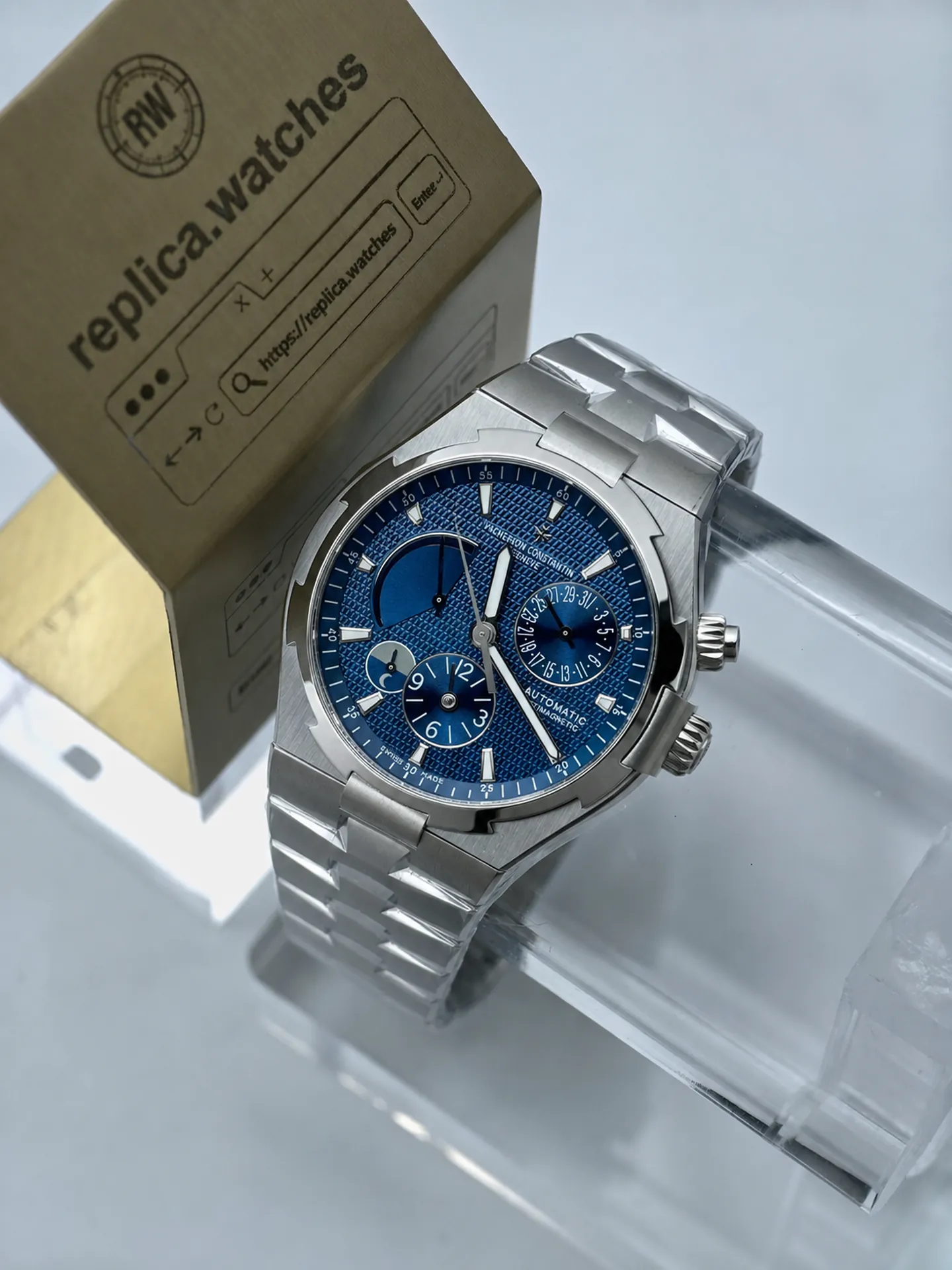 Replica Vacheron Constantin Overseas 47450 Blue Dial 42mm Steel TWA Factory Watch