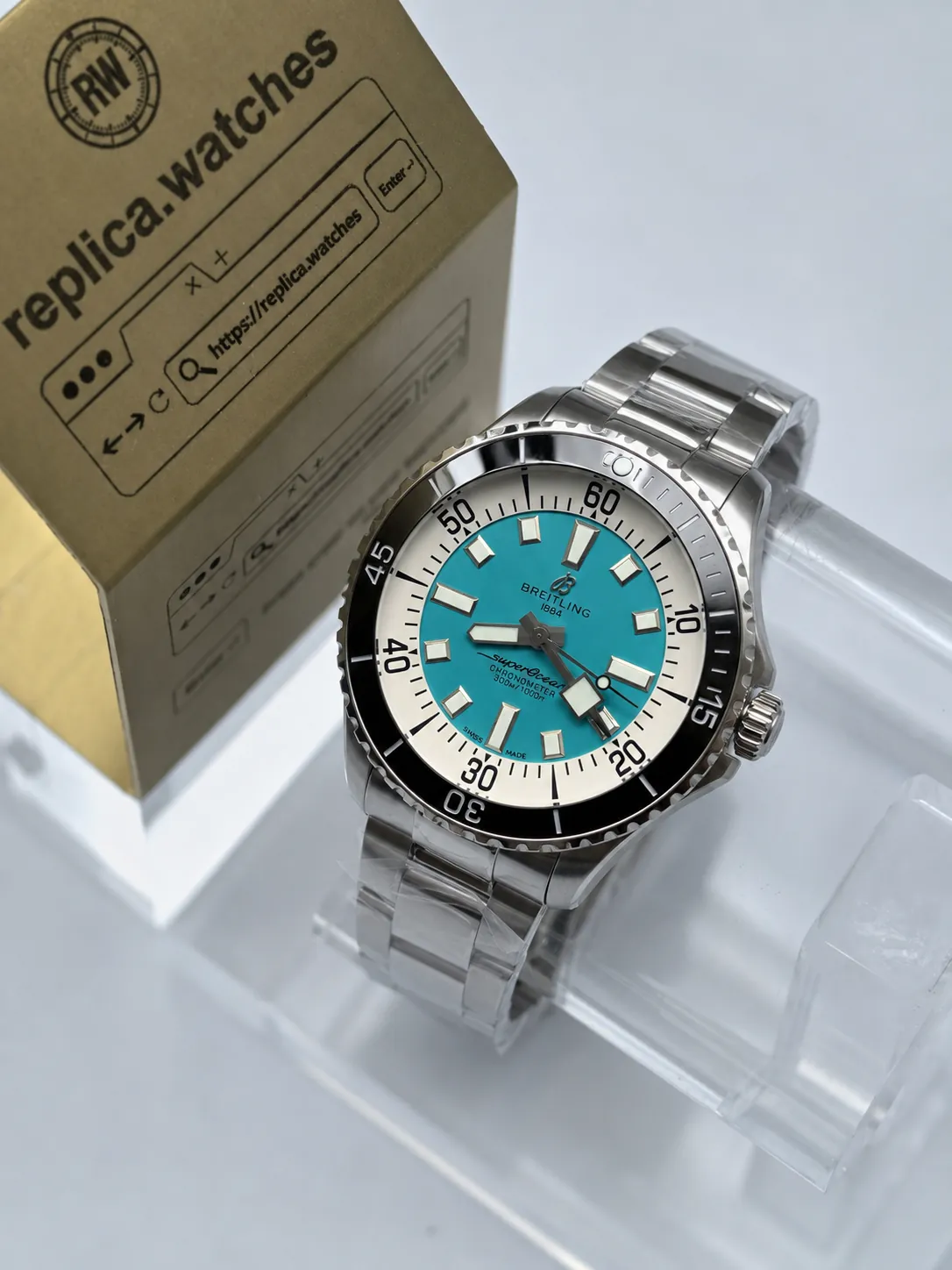 Breitling Superocean A17376211L2A1 Replica SW200 Movement 44mm OF Bold Turquoise Sports Watch