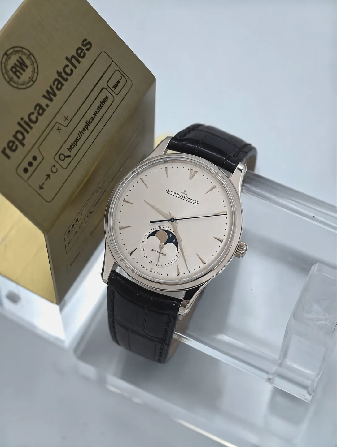 Jaeger-LeCoultre Master Ultra Thin Moon Q1368420 39mm GF Super Clone Moonphase Dress Watch