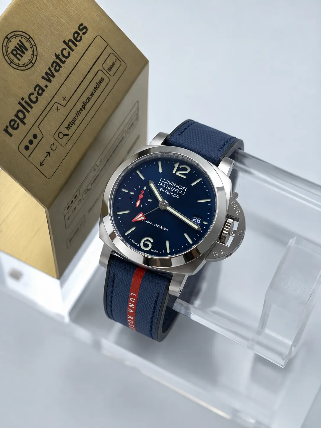 Panerai Luminor Quaranta BiTempo Luna Rossa PAM01404 40mm P.900 Movement Blue Dial GMT Watch