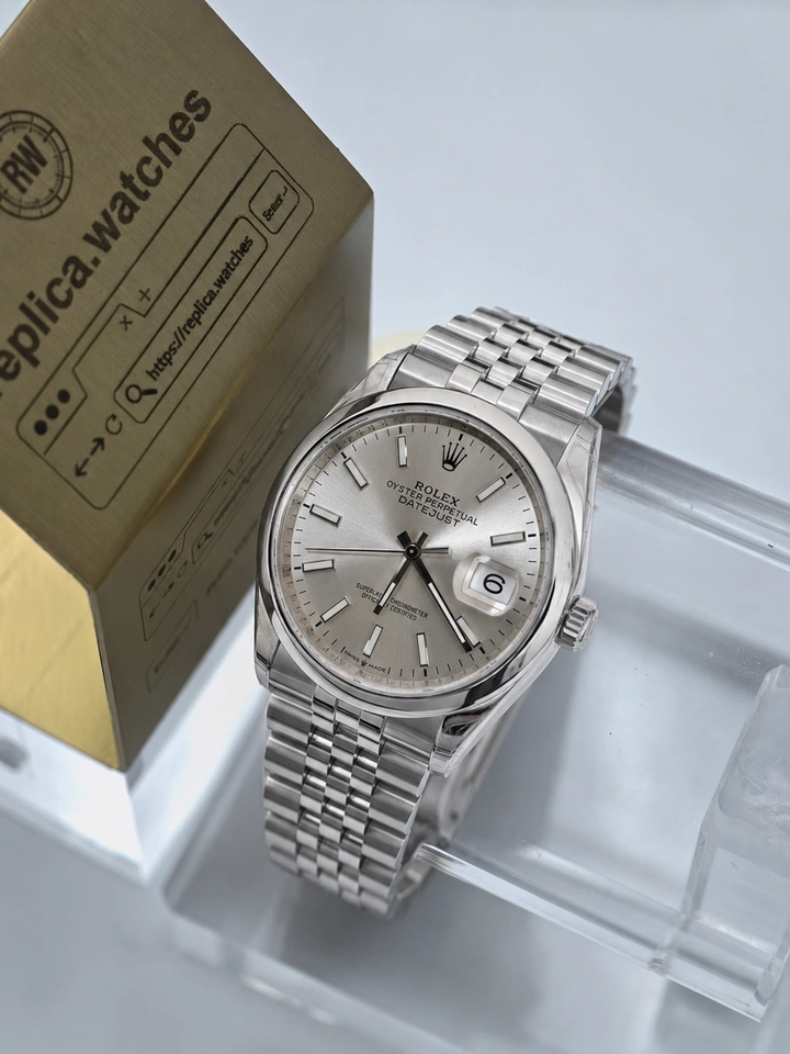 Rolex Datejust M126200-0001 36mm Silver Dial Stainless Steel Watch Clone Calibre 3235 Super Clone