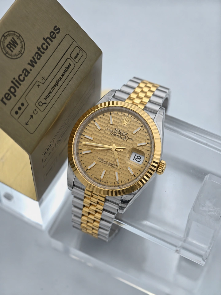 Rolex Datejust M126233-0039 36mm Super Clone Watch Two Tone Gold Textured Dial Clone Calibre 3235