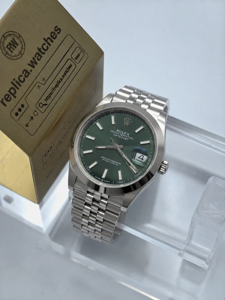 Rolex Datejust 41 M126300-0020 Mint Green Sunray Dial 904L Steel Super Clone Watch Clone 3235 Jubilee Bracelet