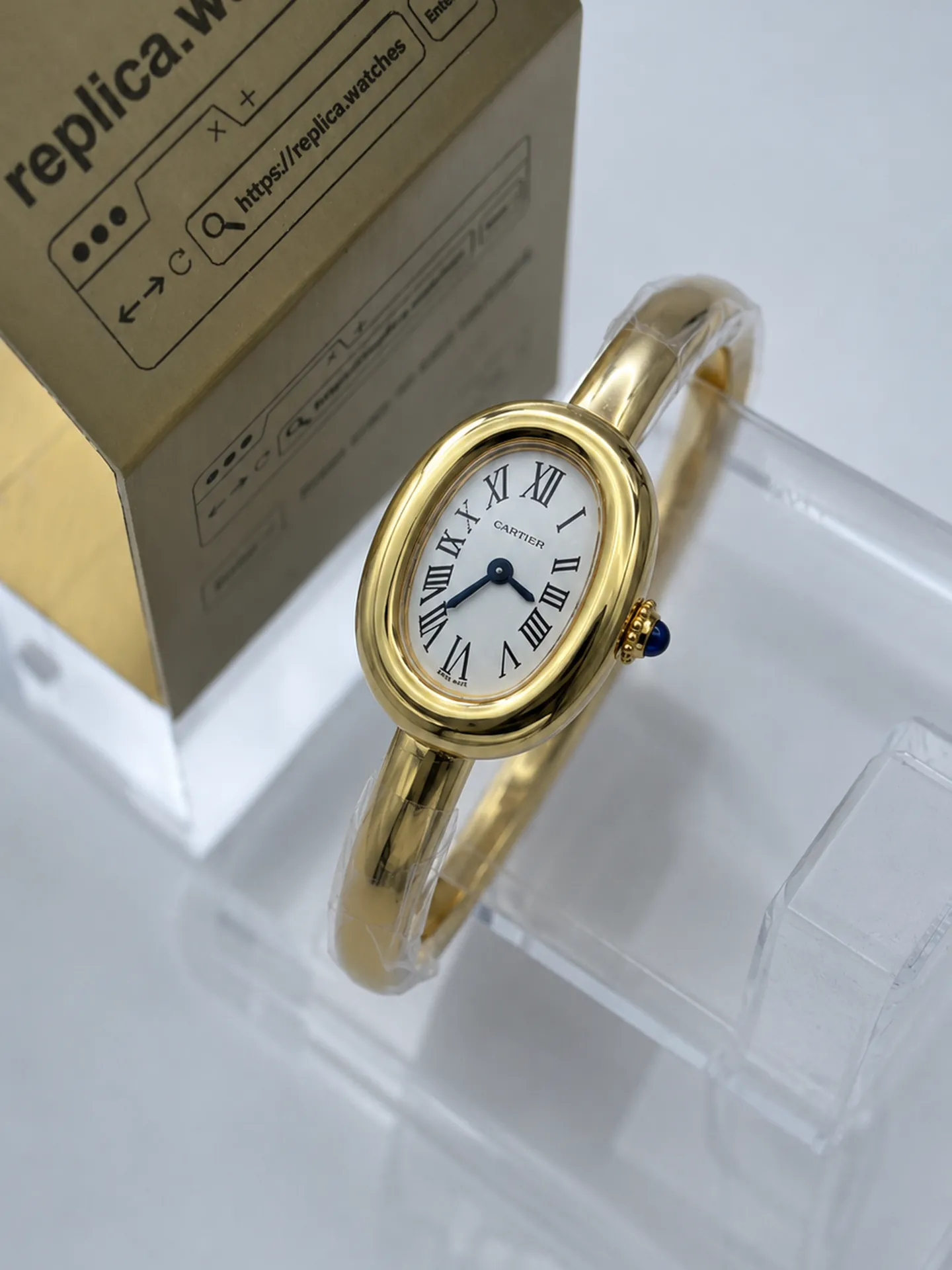 Replica Cartier Baignoire WGBA0045 Silver Dial 24.6mm Yellow Gold Bracelet Watch