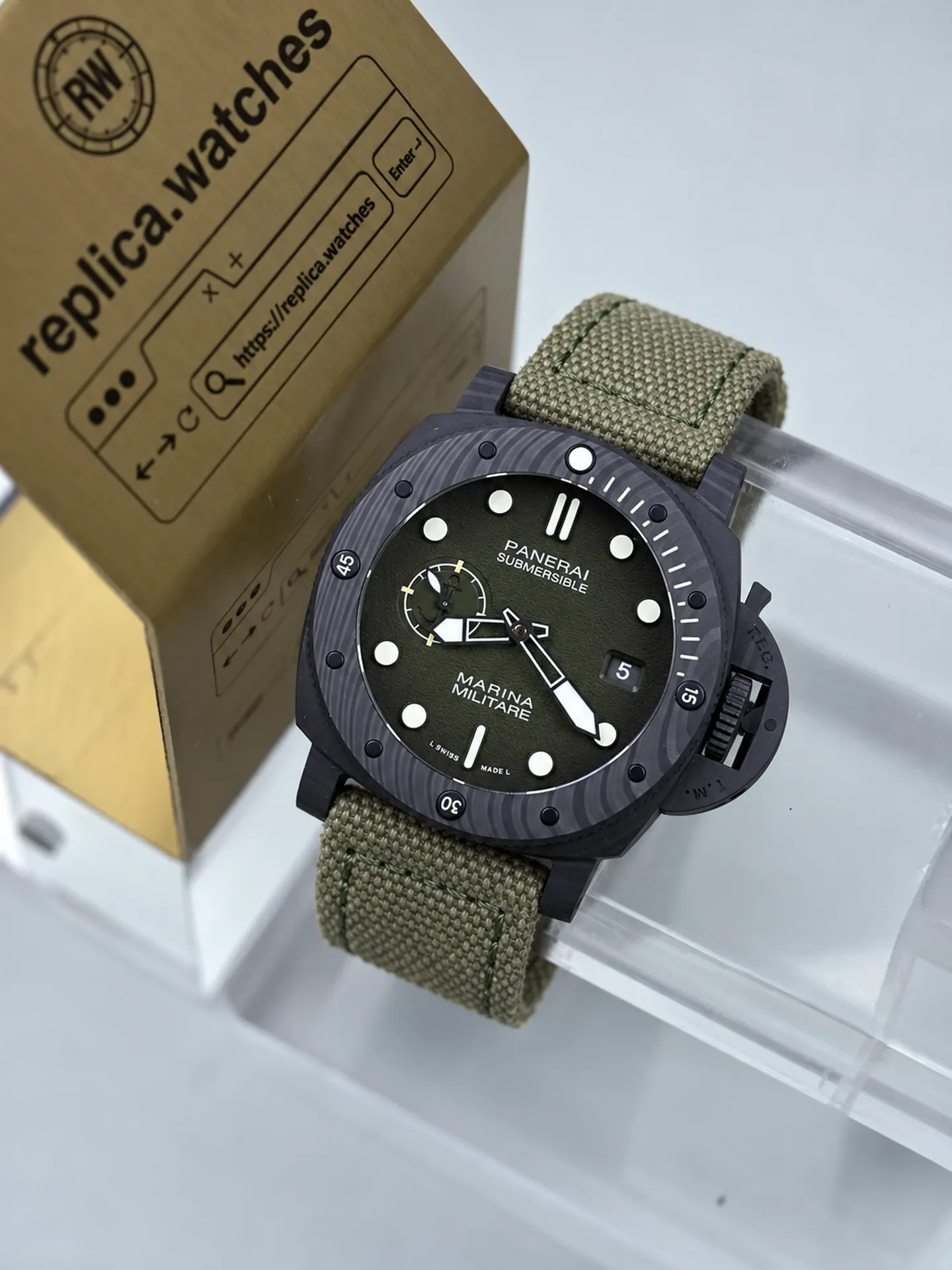 Replica Panerai Submersible PAM01698 Marina Militare Carbotech 44mm P.900 Watch