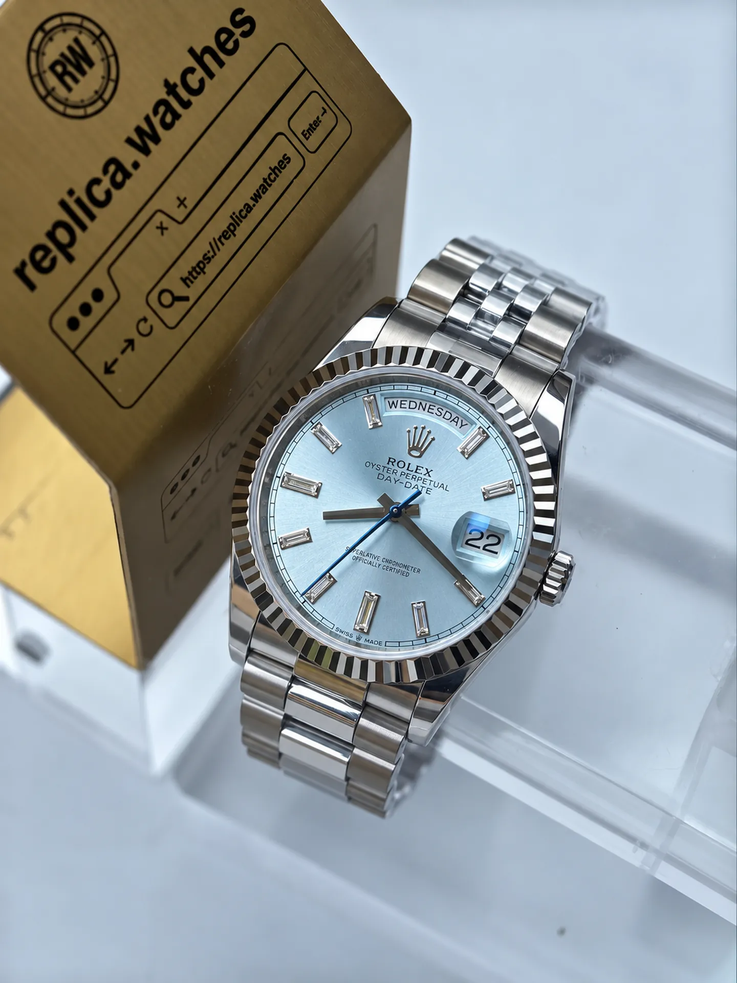 Replica Rolex Day-Date M228236-0006 Ice Blue Diamond Dial 40mm Weighted Watch