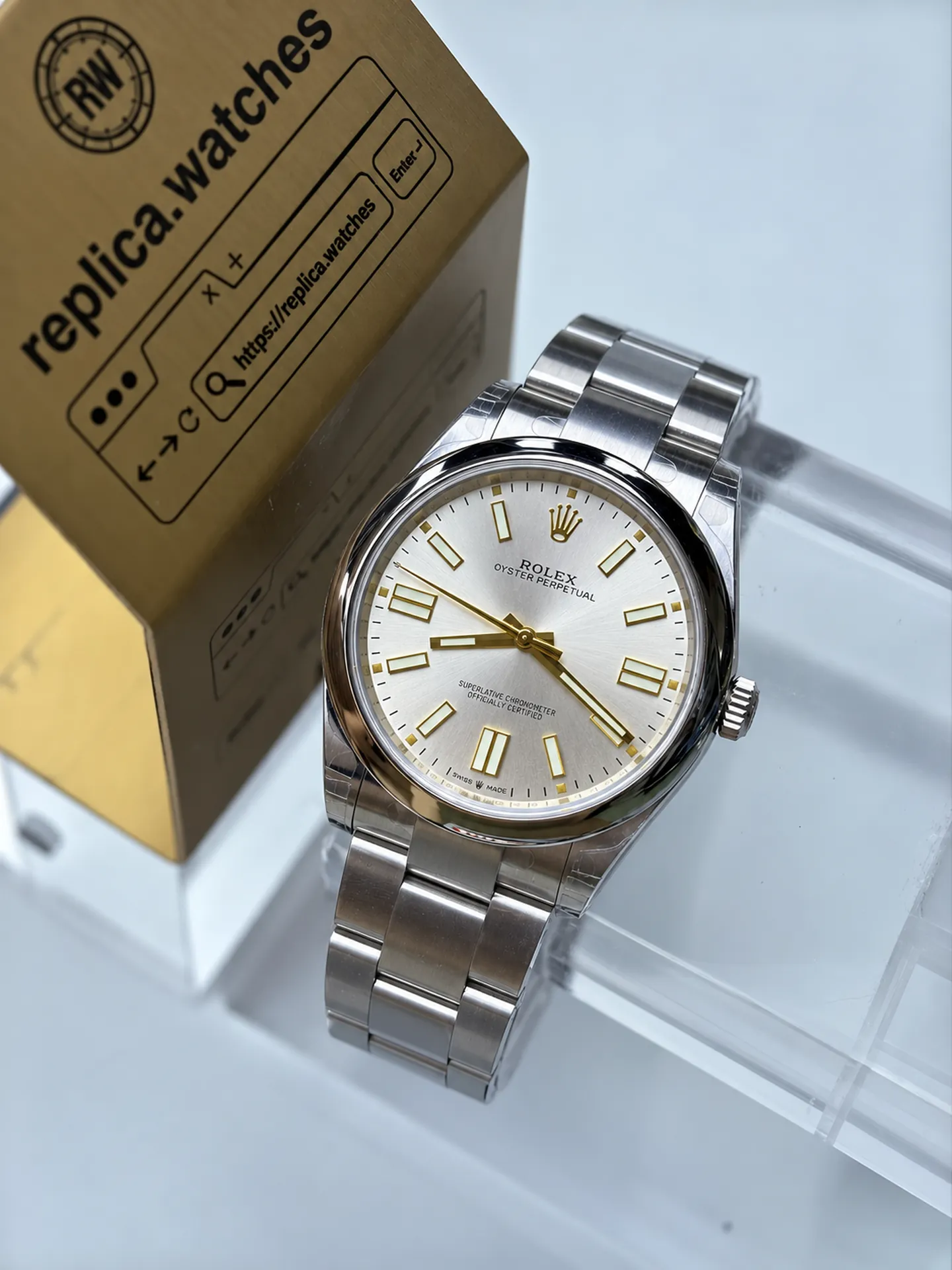 Replica Rolex Oyster Perpetual M124300-0001 Silver Dial 41mm Steel 3230 Watch
