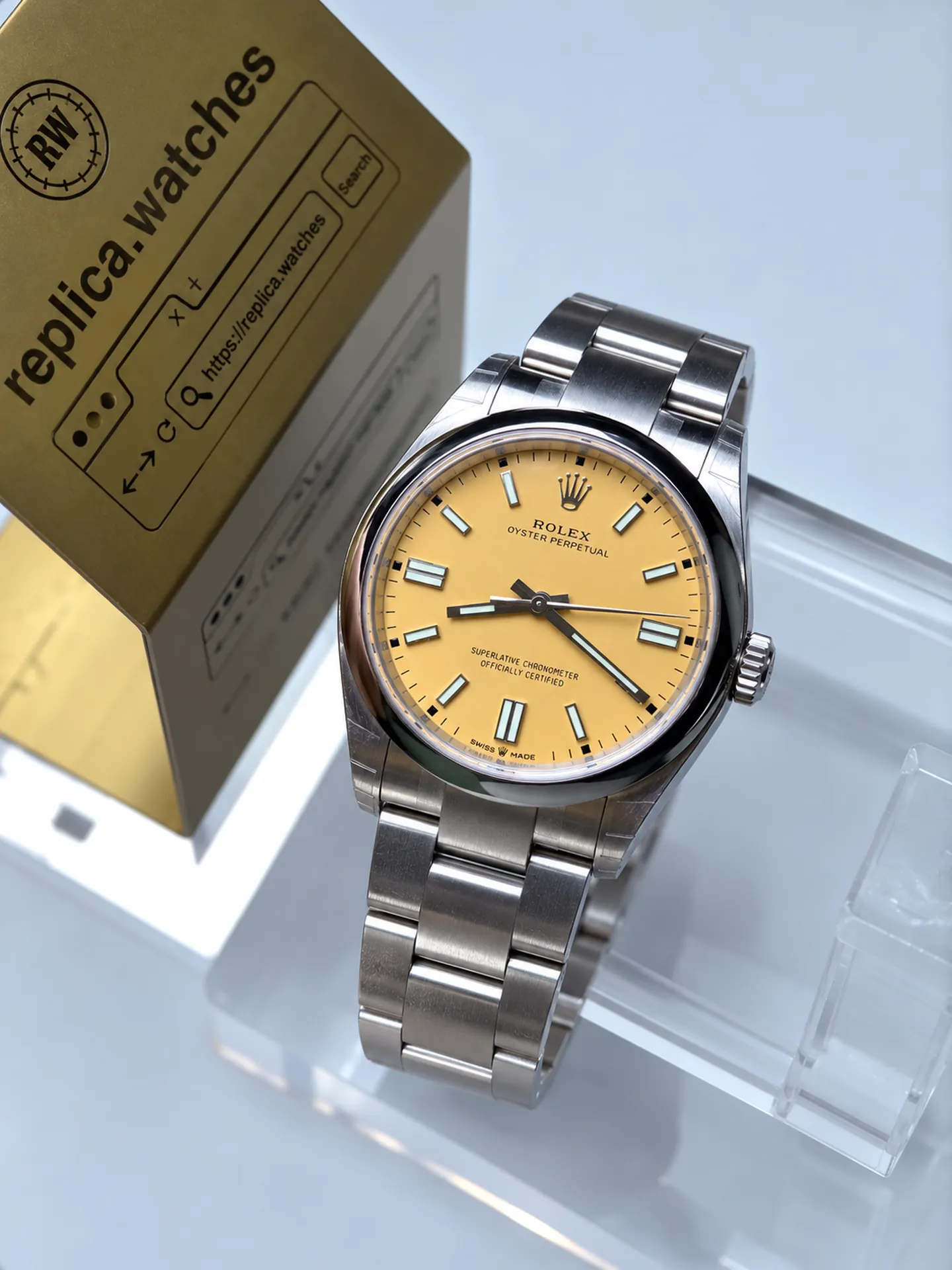 Replica Rolex Oyster Perpetual 36 M126000-0012 Beige Dial 36mm Steel 3230 Watch