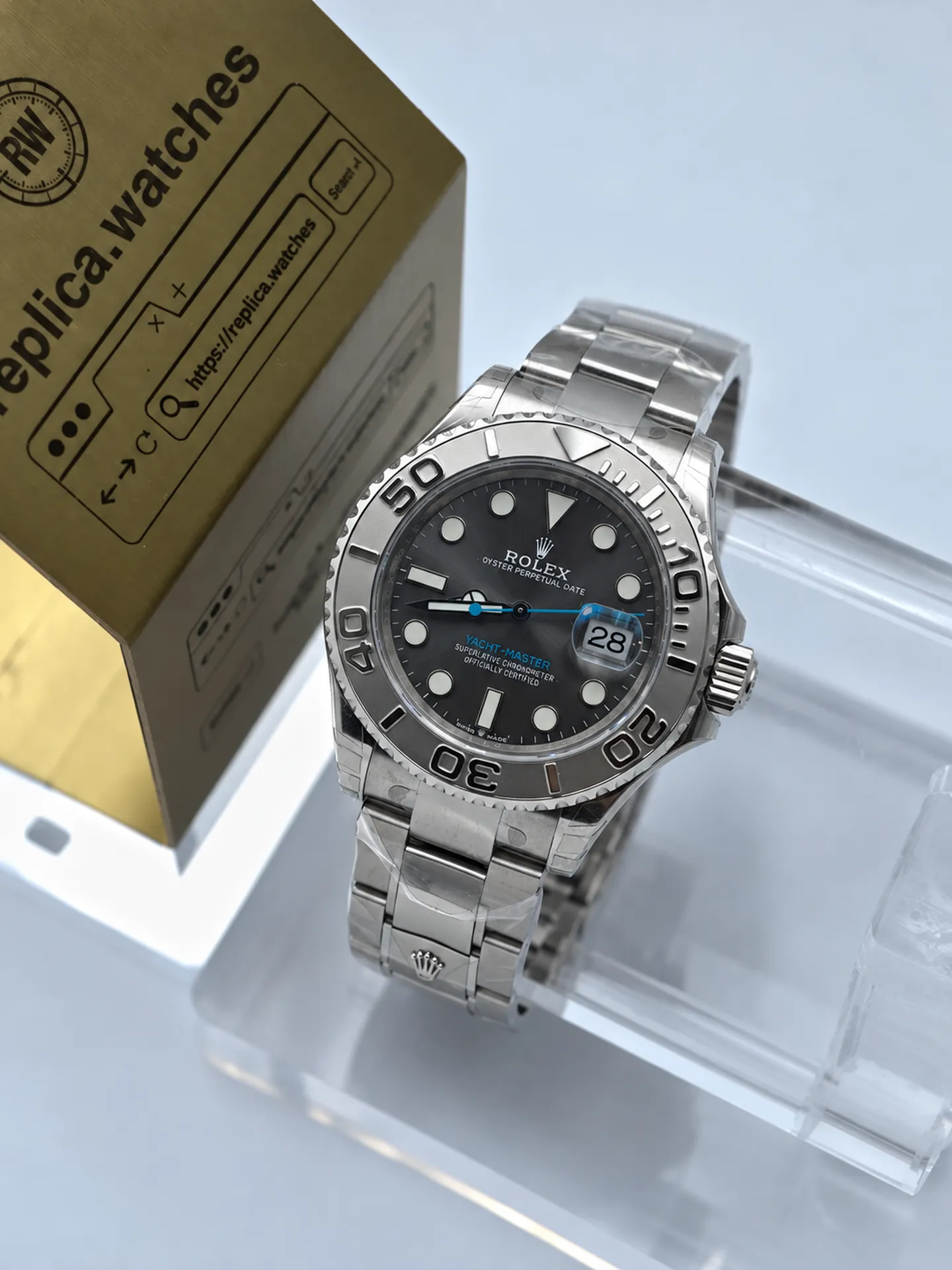 Rolex Yacht Master 40mm Replica M126622-0001 Rhodium Grey Dial 3235 Blue Seconds Hand Oyster Band