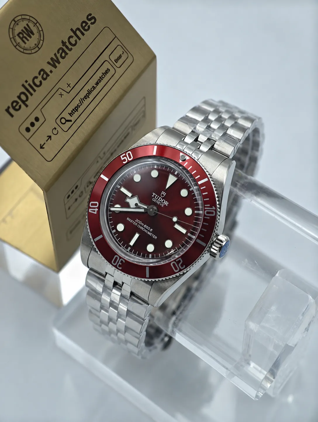 Tudor Black Bay M7939A1A0RU-0001 39mm Classic Burgundy Dive-Style Watch